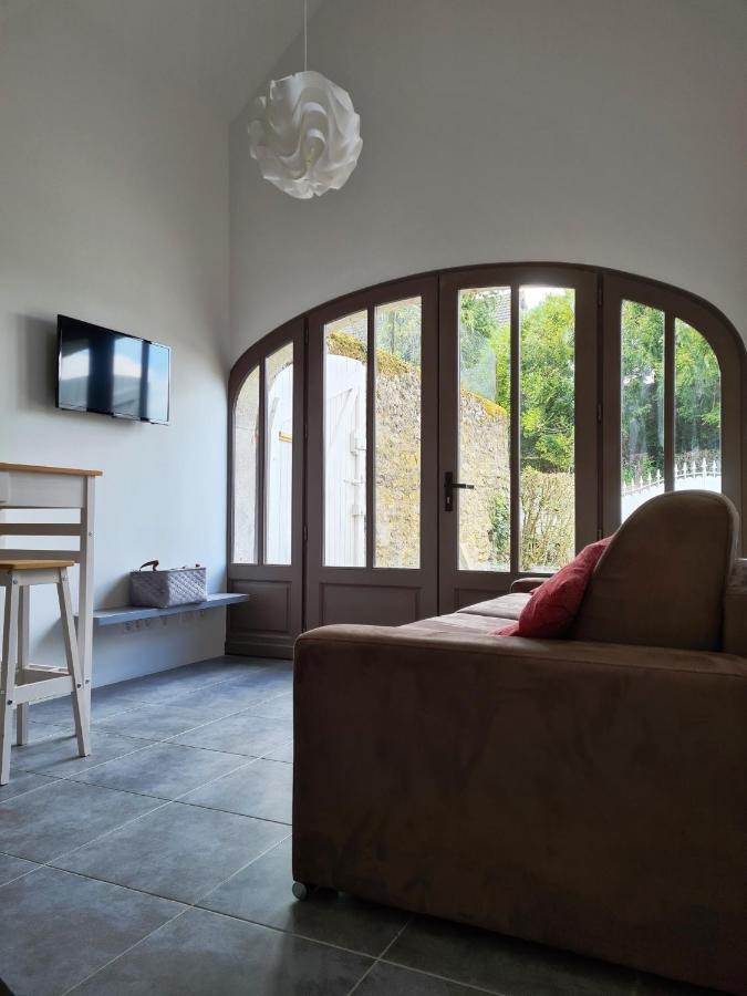 Villa Le Petit Logis Blere Exterior foto